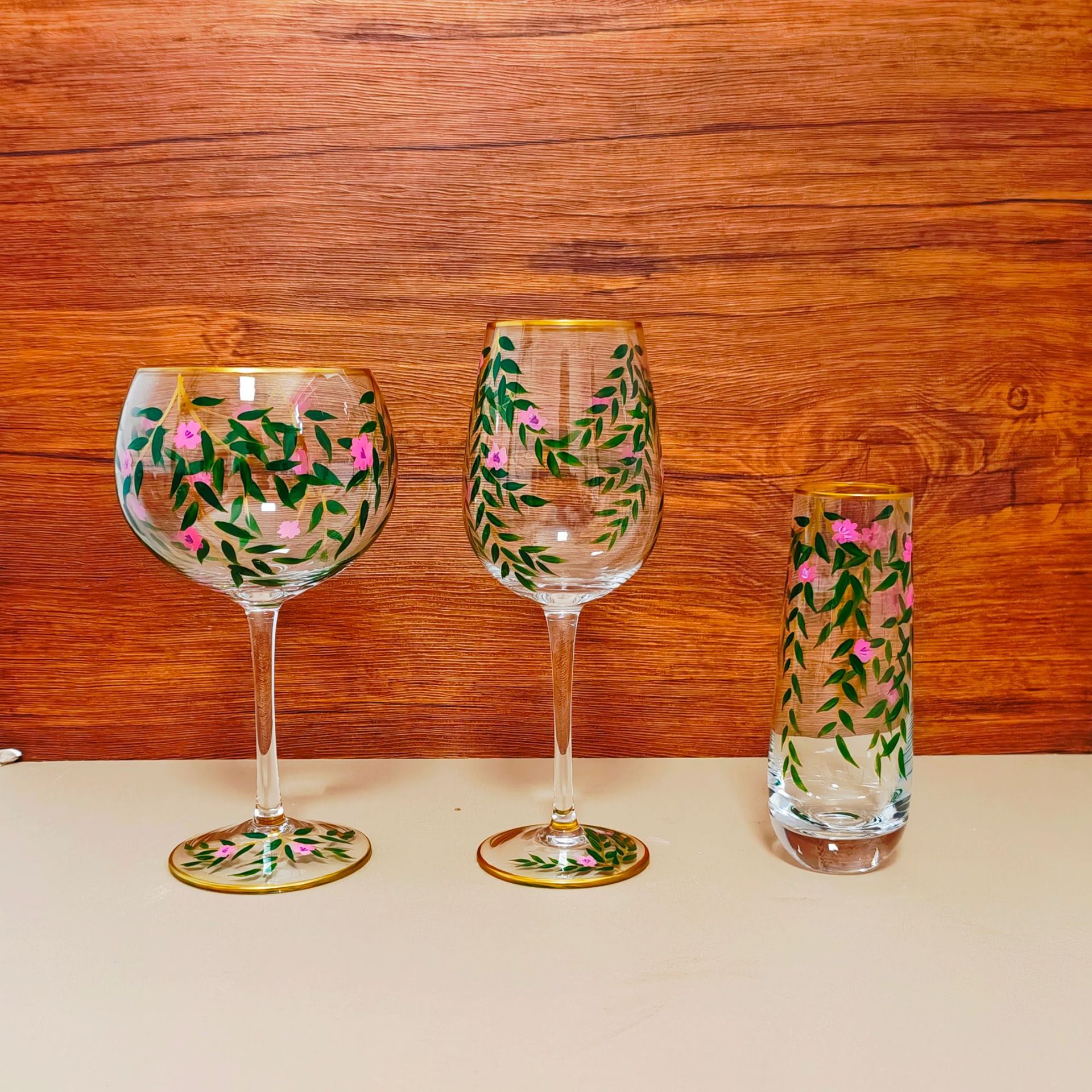 Venta directa de fábrica de vasos de vino de colores, vasos de flores, vasos transparentes, vasos de cristal de gran capacidad, regalos creativos