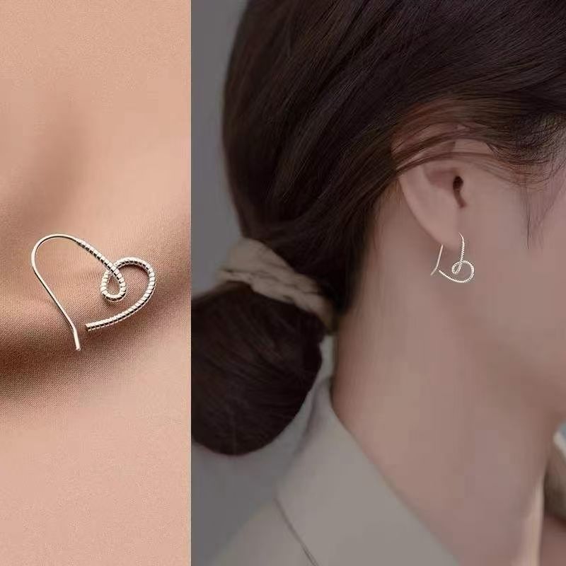 Factory Wholesale Earrings, Heart, Simple, Fashionable, Twist Design, Geometric, High-End Elegant, High-End Sense, Cut Out Earrings