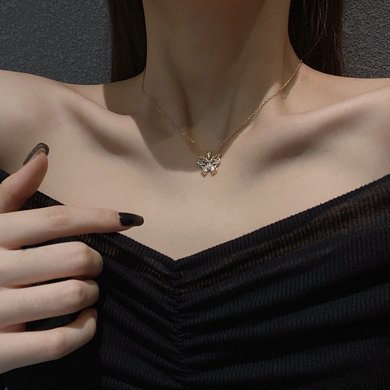 Fashion Butterfly Titanium Steel Plating Zircon Pendant Necklace
