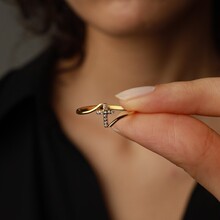 ����Դͨ��S925����ԭ����Ƹ�ʮ�ּܽ�ָС�ڸ���ʱ��ָ��Ů����