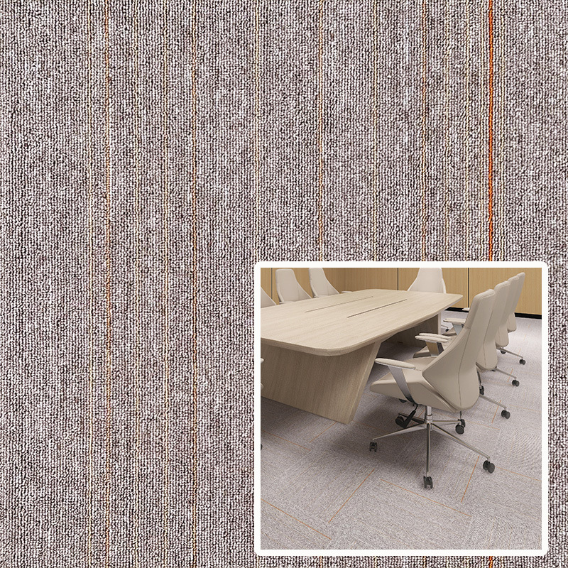 オフィスカーペットのブロックは、商用オフィスビル会社の防火難燃テーブルルームビリヤードホール工場をつなぎ合わせている