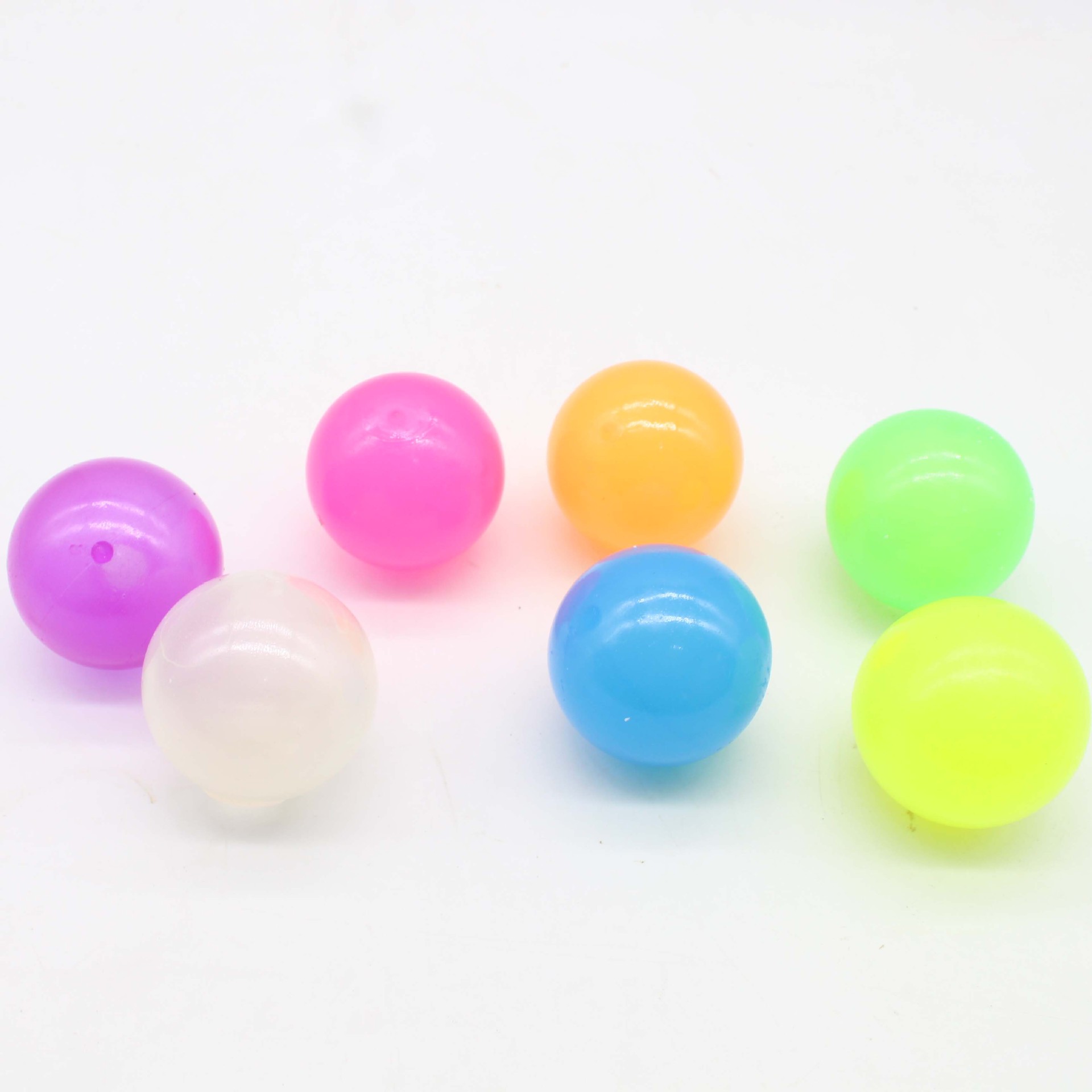 Douyin With The Same Sticky Wall Vent Ball Luminous Suction Top Sticky Ball Ceiling Throwing Indoor Decompression Parent-child Sticky Target Ball