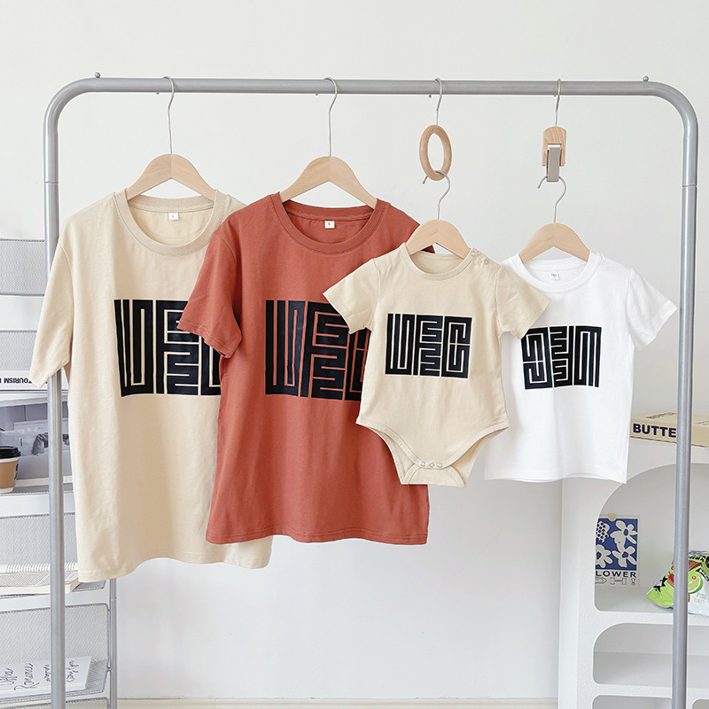 Trendy Family Matching Outfits 2026 Summer New Style Family Set of Three Stylish Short-Sleeve T-Shirts Boys Girls Rompers