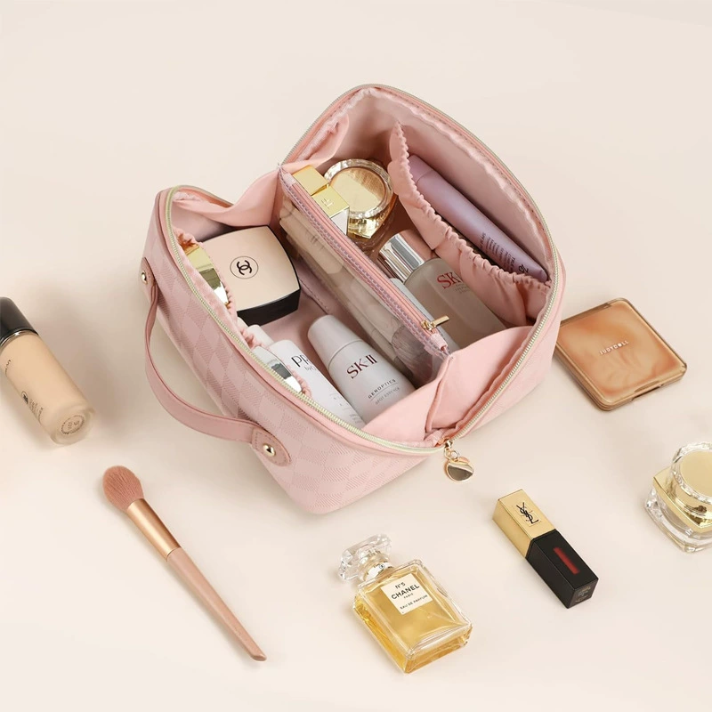 Capacious handheld waterproof cosmetic bag for traveling, handle