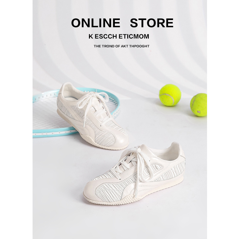 In-Stock New White Sneakers for Women, Flat Lace-Up German Training Shoes, Korean Style Versatile Casual Shoes, Racing Shoes
