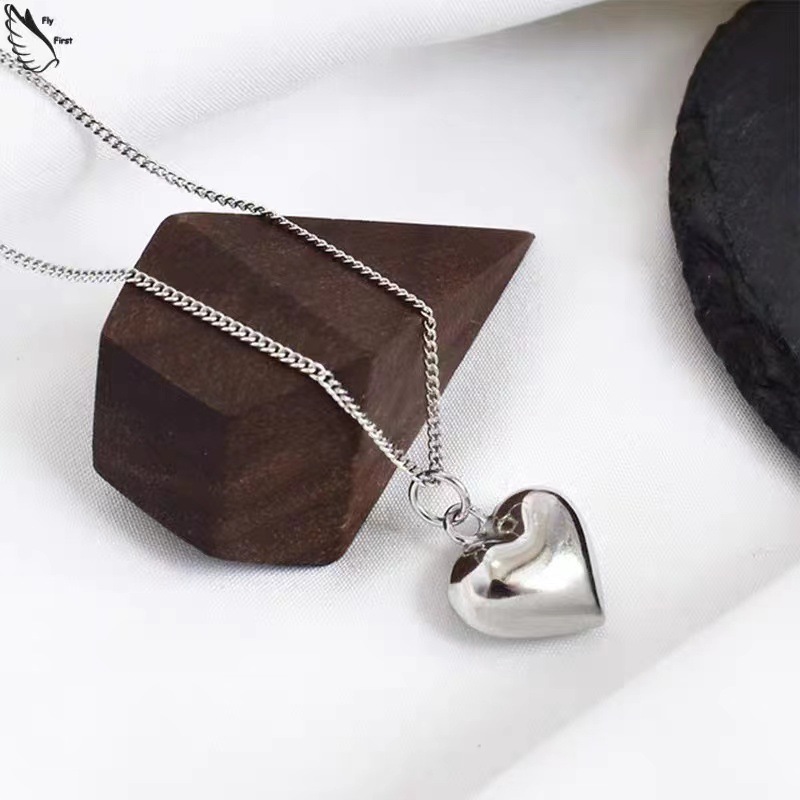 Colar versátil, luxuoso, pequeno, exclusivo e incolor de aço titânio para mulheres no estilo Instagram de verão, colar de amor_voghion.com