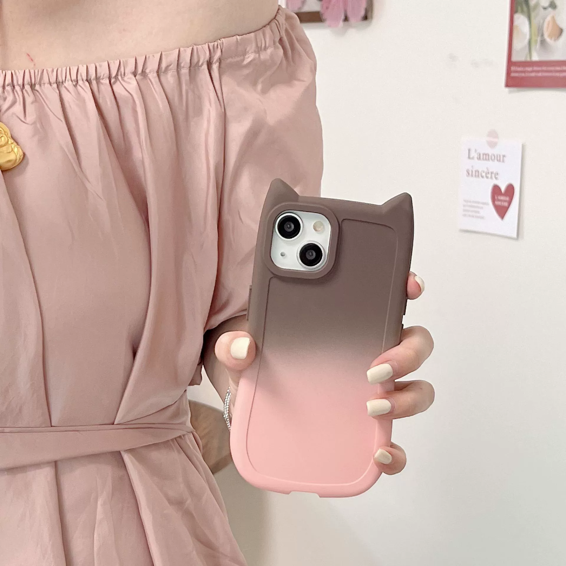 Защитный силиконовый чехол двухцветного градиента для iPhone 15 Pro / Pro Max - ударопрочный, защита при падении