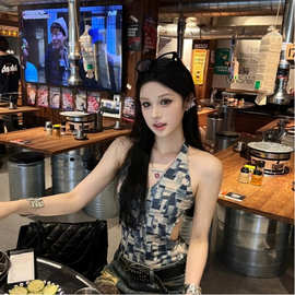 美式复古豹纹毛毛拼接挂脖小背心2025冬新款修身显瘦辣妹打底上衣