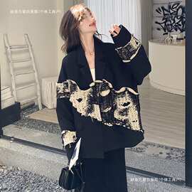 黑色拼接设计感西装外套女秋新款感宽松休闲流行西服上衣