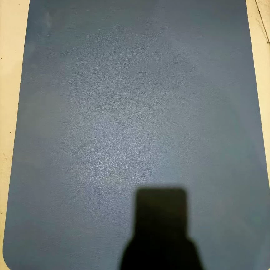 Автомобильные кожаные ножные коврики можно использовать повторно