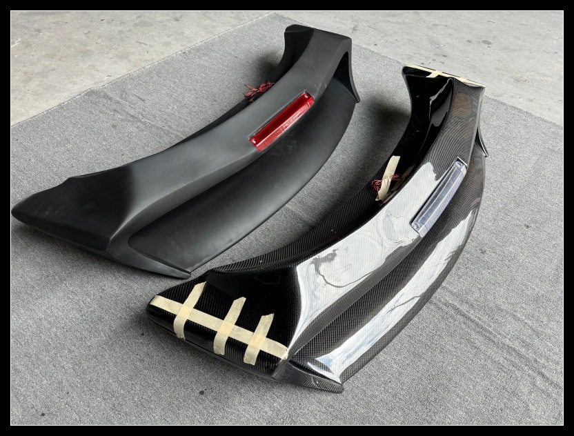 Suitable for Nissan 370zZ34 large rear spoiler, carbon fiber/glass fiber rear roof spoiler, vertical fixed wind spoiler, car rear spoiler
