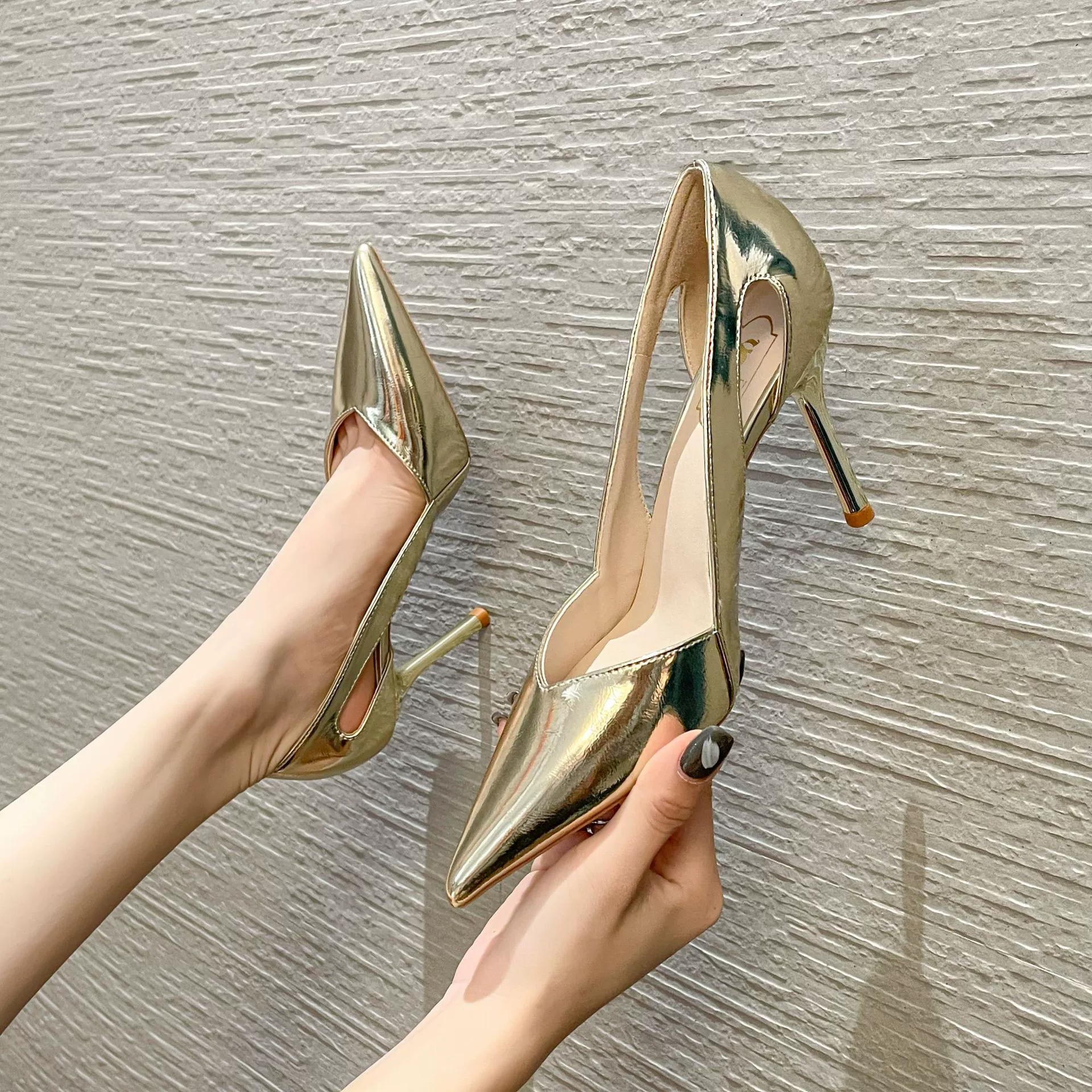 797-377 Источник Фабрика из поколения в поколение модных острых женских туфель на каблуках 20234 Летний новый мелкий рот