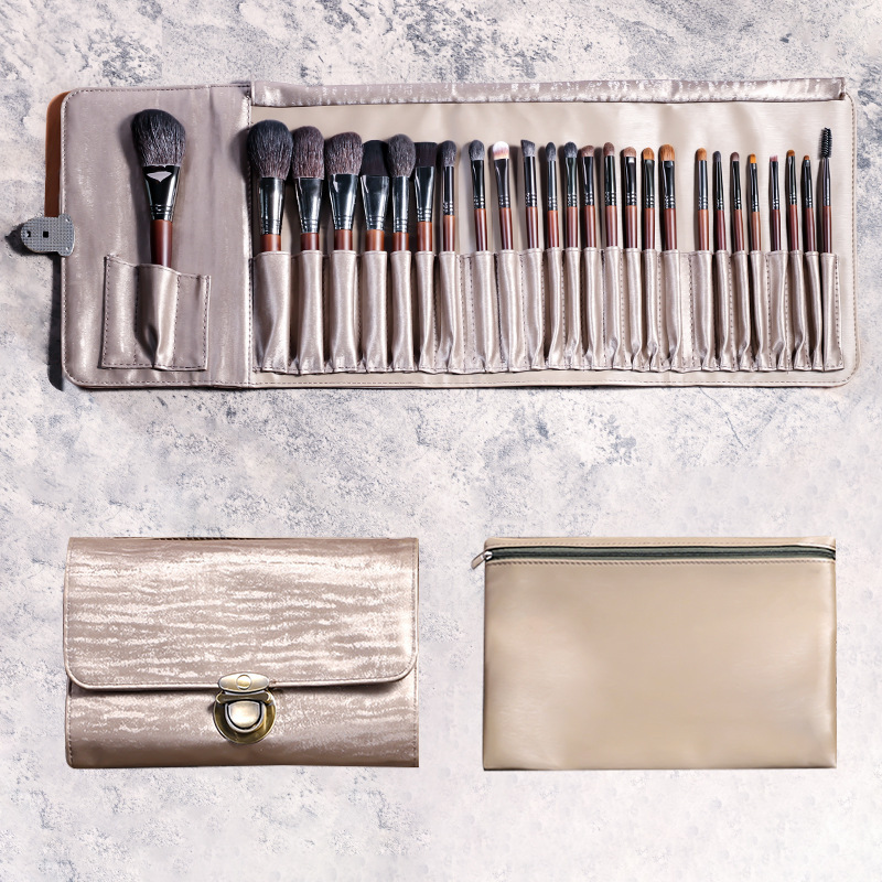 24개 + 샴페인 브러쉬 팩