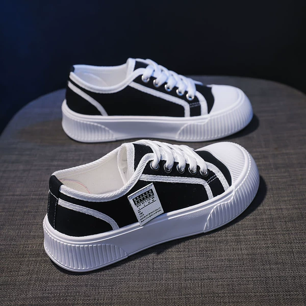 133 white black