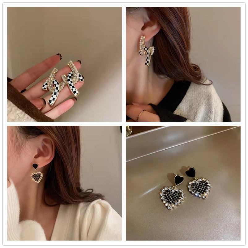 11-205 black 1A903 black
