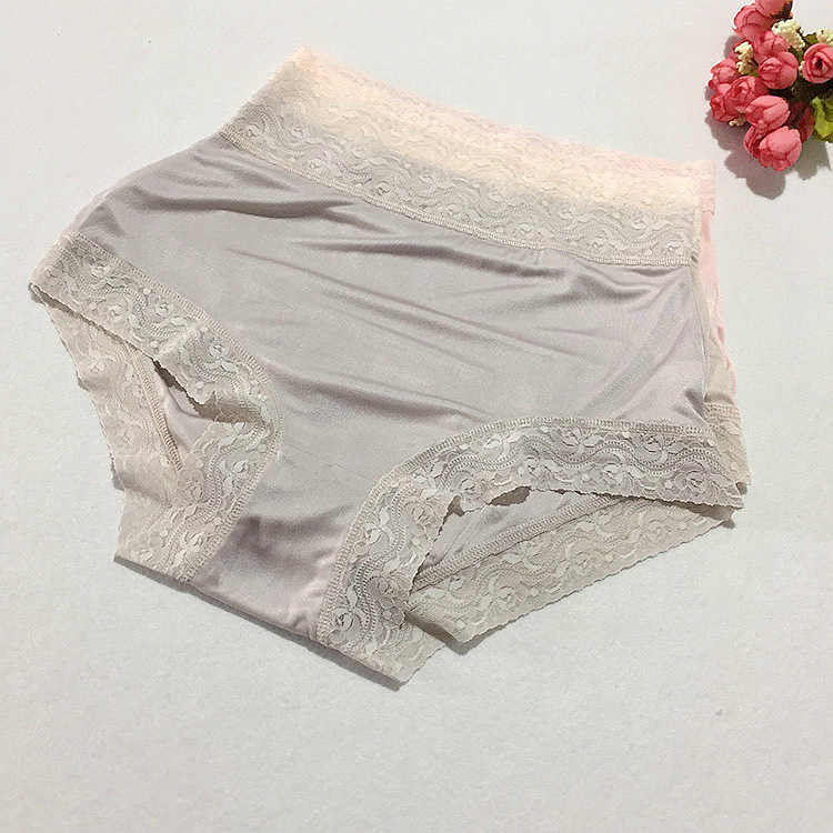 Export high-grade mulberry silk silk underwear women's lace sheath seamless mulberry silk plus size boxers breathable and comfortable Export high-grade mulberry silk silk underwear women's lace sheath seamless mulberry silk plus size boxers breathable and comfortable