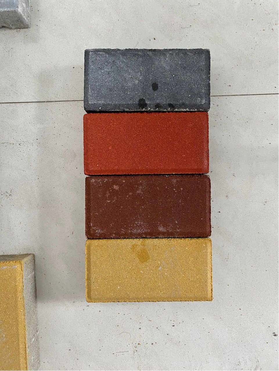 17962670259_1932442238