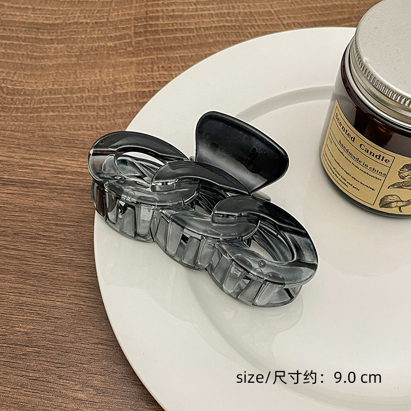 Milk Brown horquilla grande hacia atrás cabeza clip de pelo tocado de las mujeres principios de primavera de alto grado updo tiburón horquilla