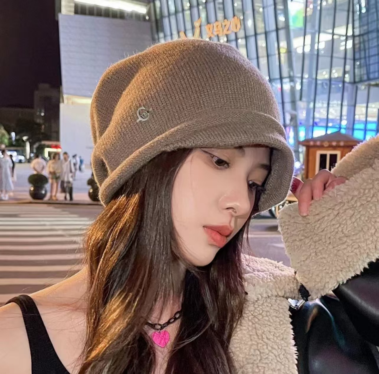 모카 컬러