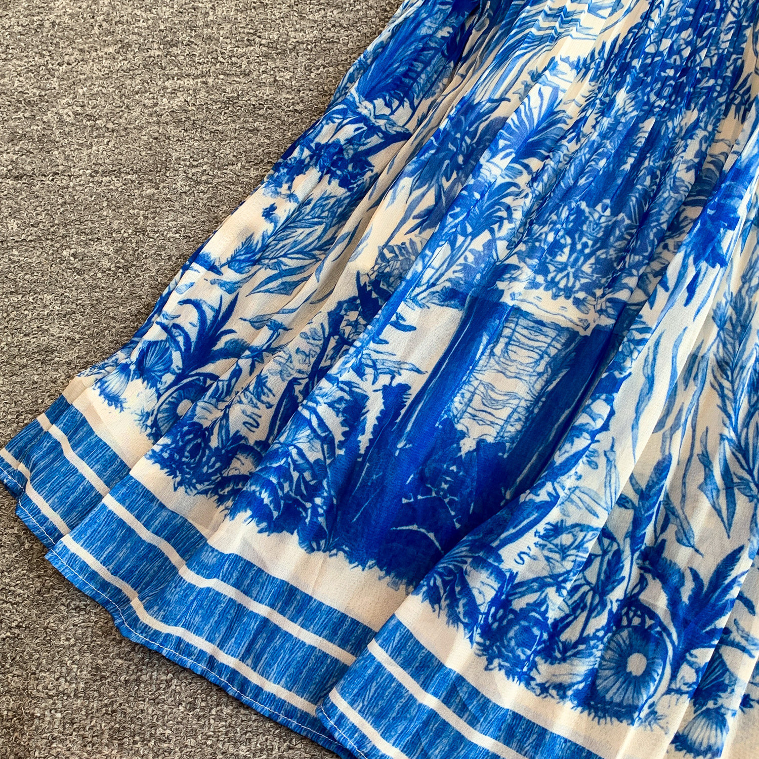 Women's Light French Romantic Style Tie Dye Floral Print Round Neck Dress Three Dimensional Flower Summer Slimming Pleated Long Skirt_ecoleips.com