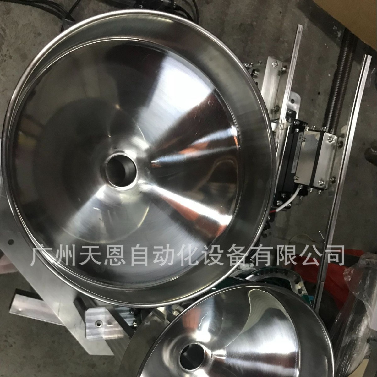 非标设备部品自动组装配机振动上料盘