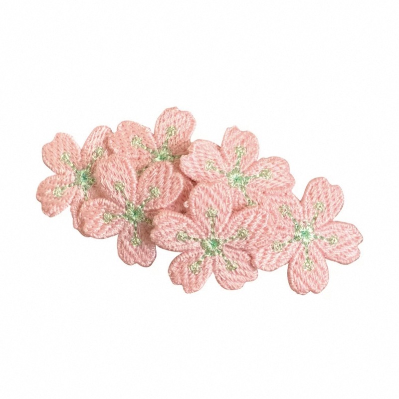優しいピンクの桜のヘアピン、甘い刺繍の花のヘアピン、ニット子供用ヘアアクセサリー、前髪サイドクリップ|undefined