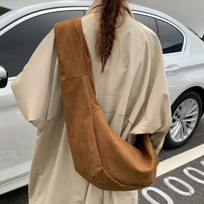 跨境简约通勤托特饺子包女2025秋季新款个性潮流大容量单肩斜挎包|undefined