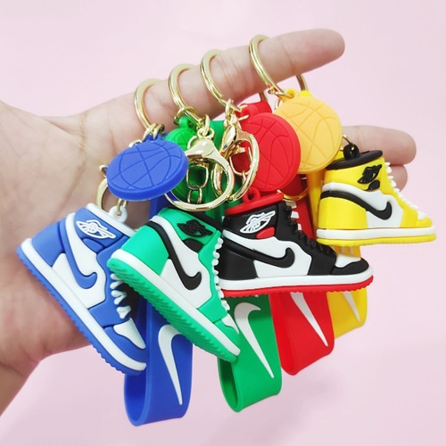 Cartoon AJ 3D Basketball Shoes Keychain, Simulated Trendy Shoes Keychain, Couple Bags Hook Decor, Pinball Machine Charm
