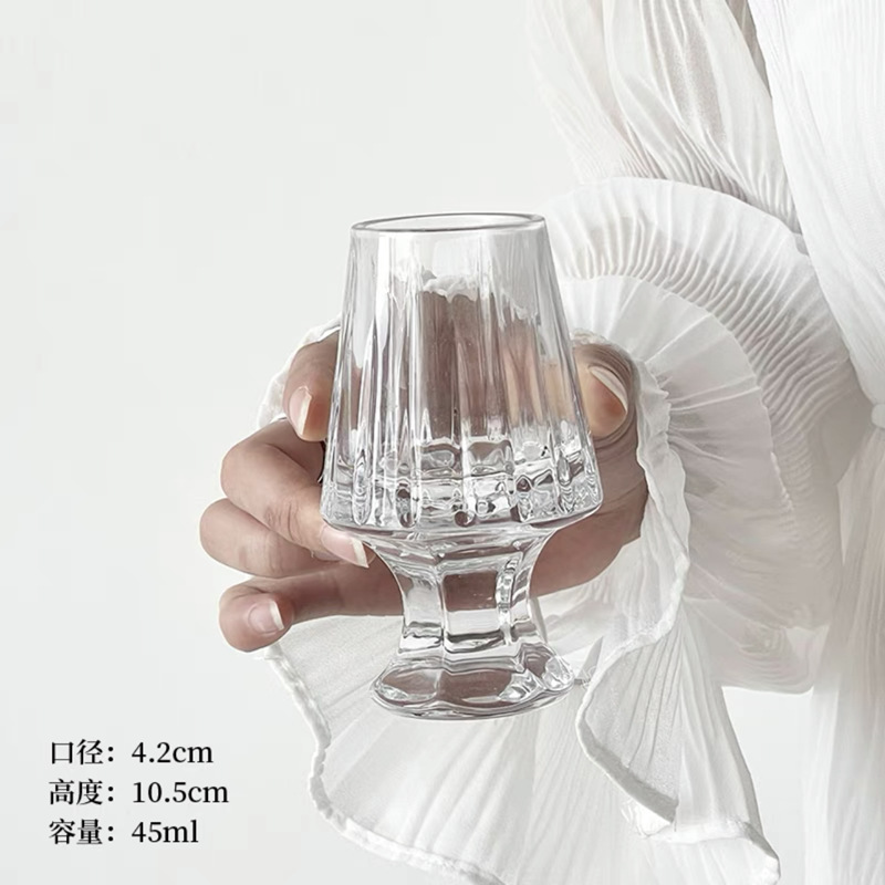 Medieval vintage francés a rayas whisky olor tazas de sake tazas de vidrio de diseño creativo tazas de cerveza pequeñas