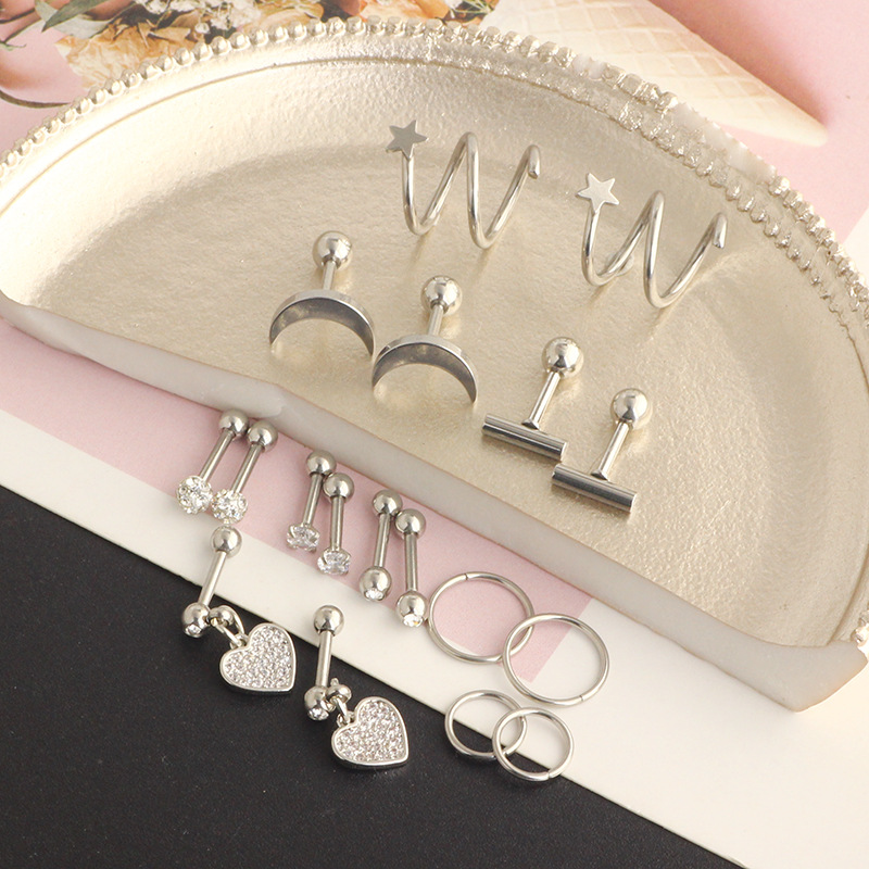 Pointed titanium steel lip stud product view