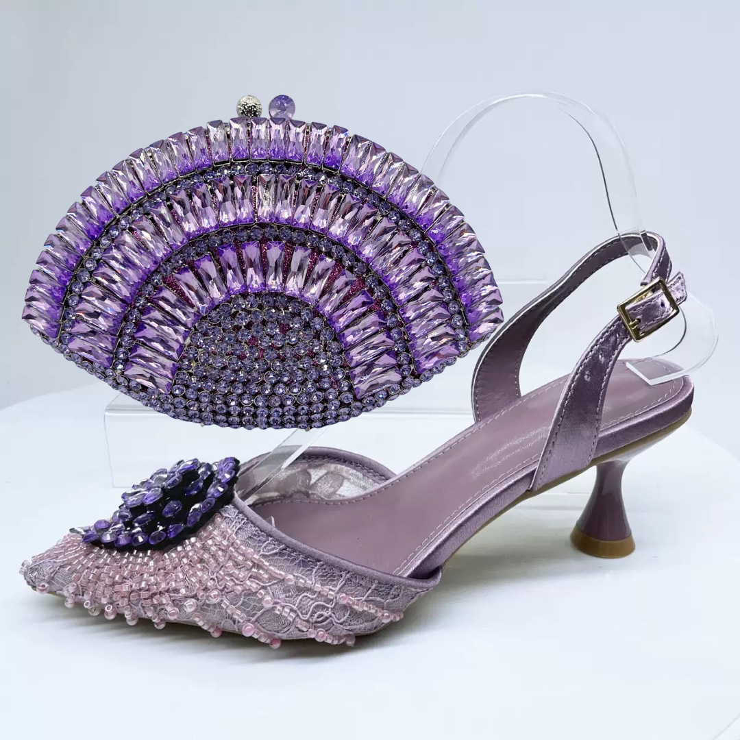 Zapatos estilo italiano para la cena sandalias de tacones finas de verano mujer diamante de punta zapatos de novia