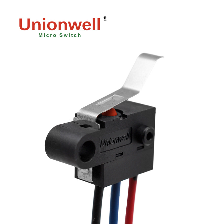 汽车儿童安全座椅防水微动开关 替换欧D2FW姆龙汽车带线微动开关