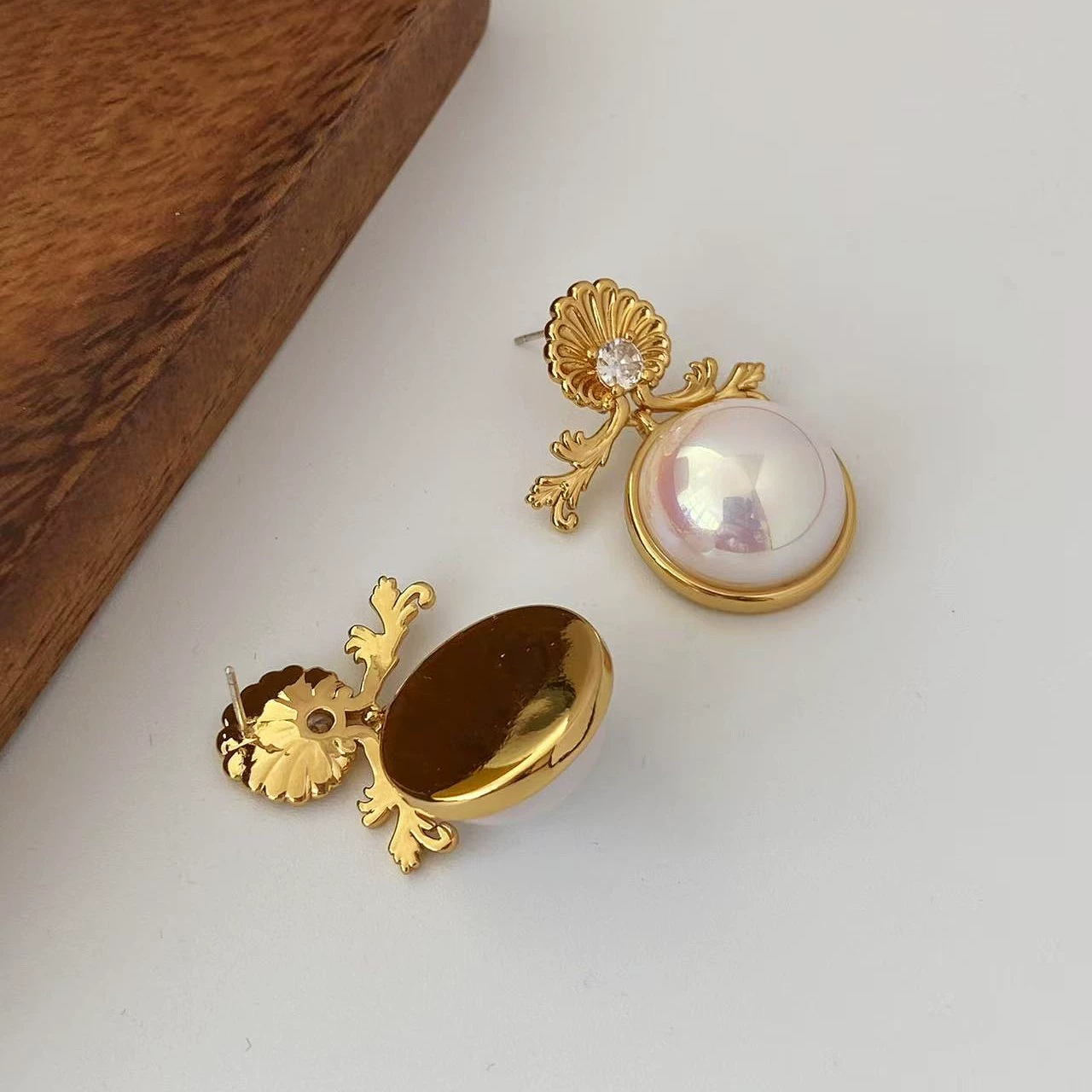 Retro brand earrings from pearl, silver 925 sample, french style, high-quality style