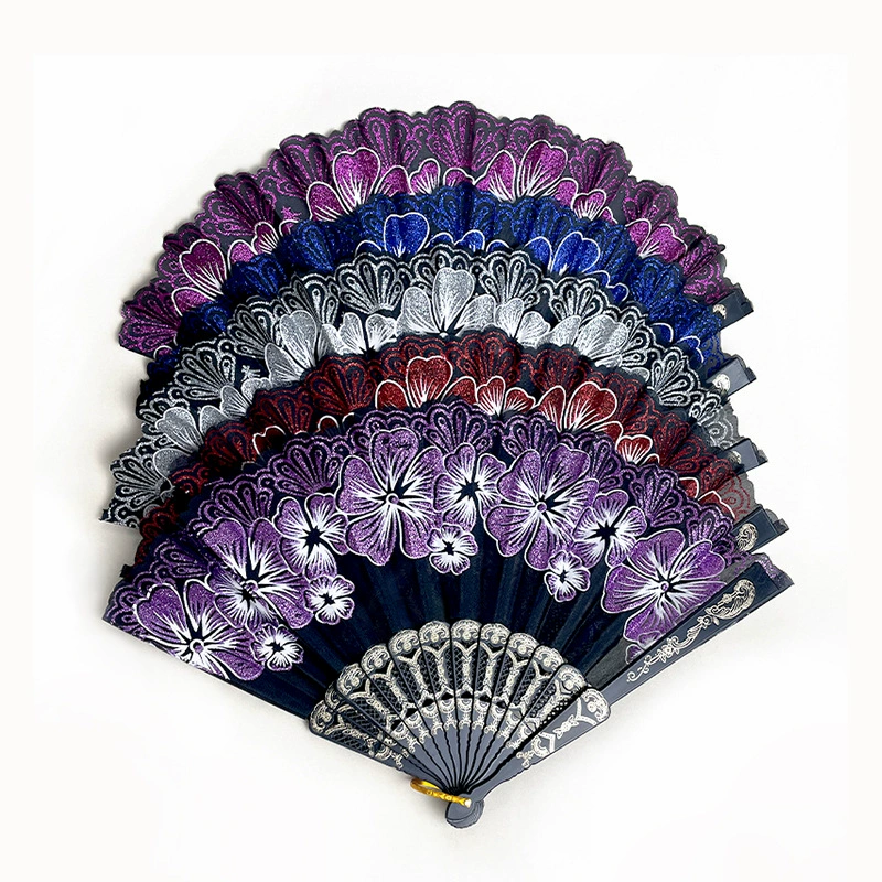 Вентилятор черный фон цветет в китайском стиле