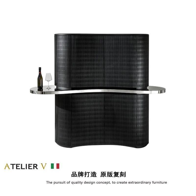 Alto Curved High-End Wine Cabinet Italian Accessible Luxury House Mansion Designer Solid Wood Home Wall-Mounted Streamlined Wine Cabinet