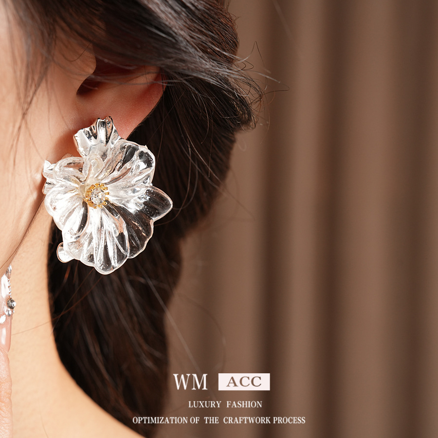 Temperamento floral exagerado orejas grandes personalidad femenina pendientes 2026 nuevo estilo explosivo retró francés pendientes lujosos de alto nivel