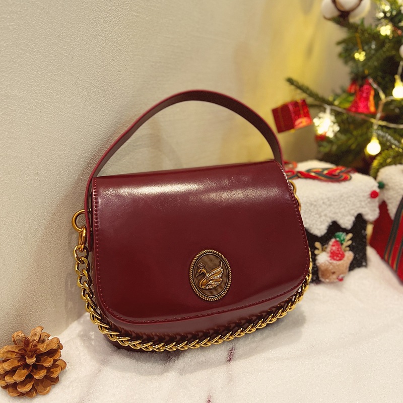 Bolso de cadena de celebridad exquisita 2025, bolso de mano de verano de alta calidad, bolso de hombro, bolso retro de mujer.