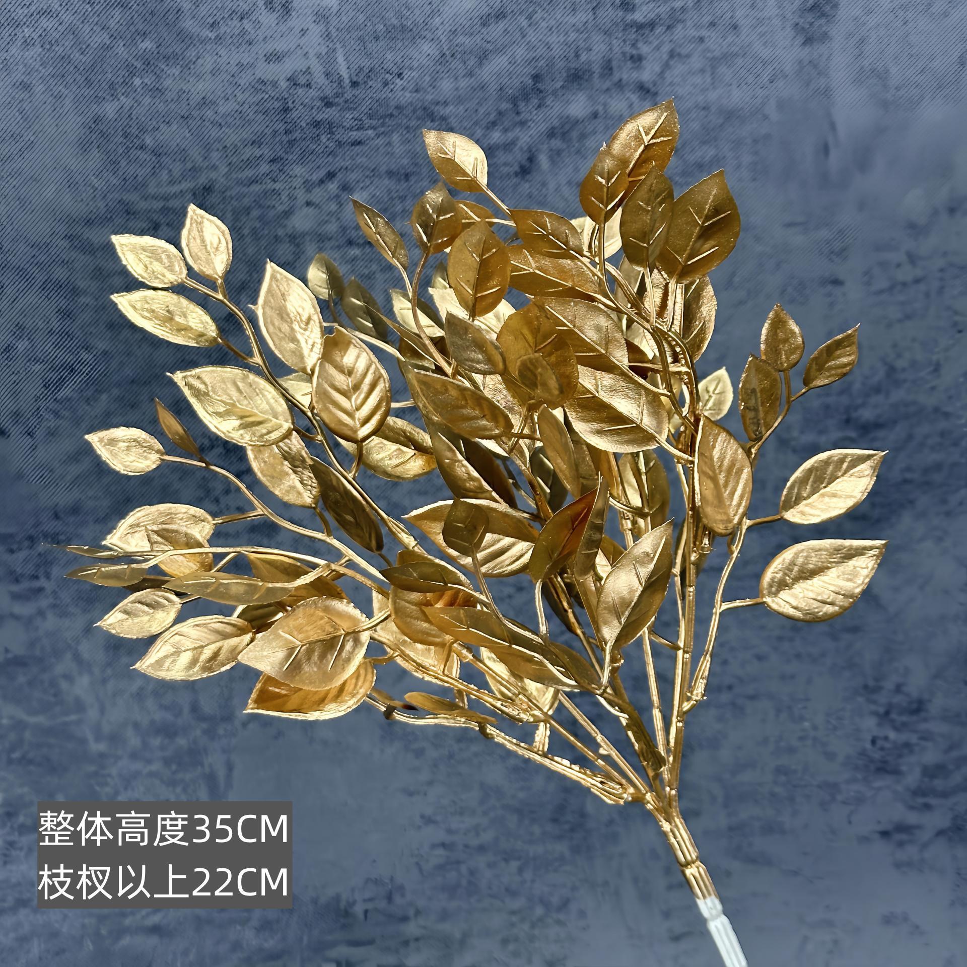 Hoja de oro artificial hoja de abanico de eucalipto hoja de ginkgo HOJA DE Navidad Año Nuevo bendición cubo arreglo floral hogar Víspera de Año Nuevo Flor al por mayor