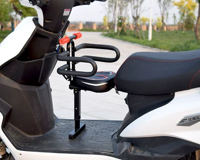 scooters, suitable for children: Motorcycle child seat - new-triangular-red-folding-handrail-fence-anti-collision-pad