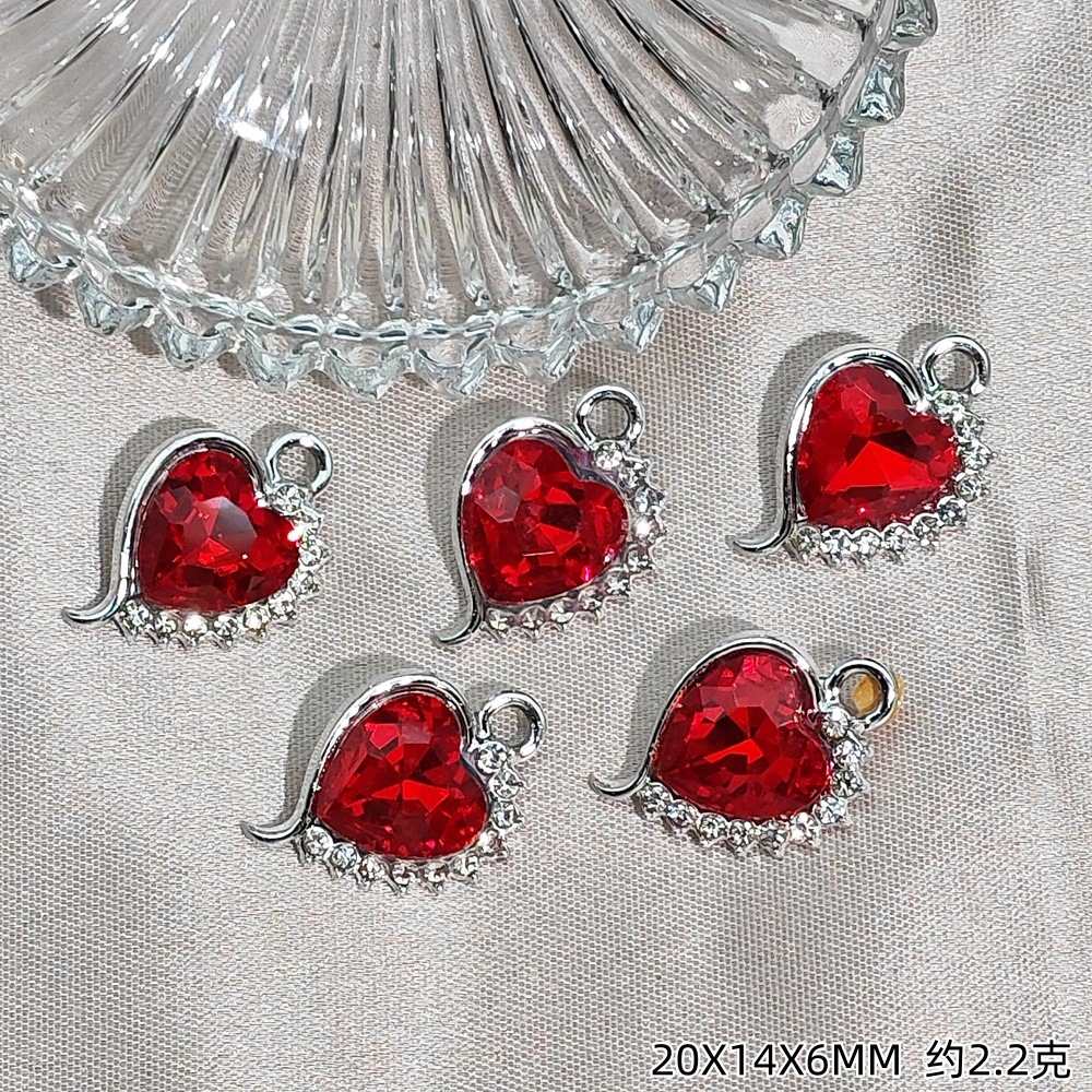 Exquisitos accesorios de joyería colgante de diamante de alta protección ultravioleta al por mayor collar DIY artesanal colgante de materiales de ropa de pulsera