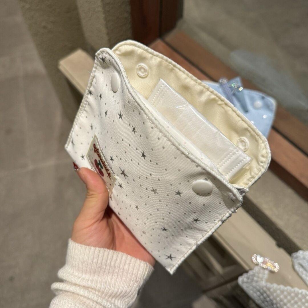 Cute large-capacity storage bag for sanitary pads, wrist zipper, student pack, mini pads, cotton strips, period pads, mini cloth 050