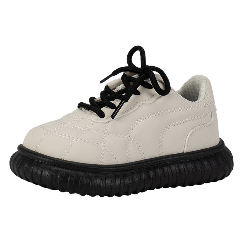 Zapatilla de deporte de las muchachas 2023 otoño nuevos niños medianos y grandes niños de fondo suave de los niños blancos bajos-top zapatos casuales del tablero