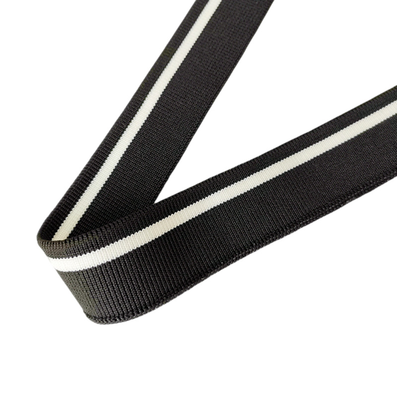 100*3 검은 배경 흰색