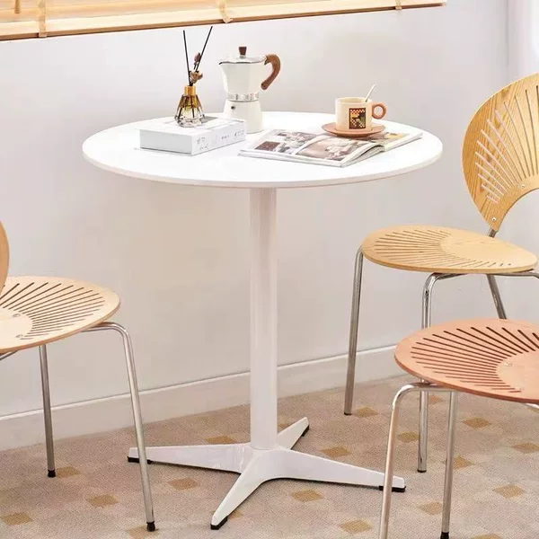Simple, minimalist dining table for cafes, bubble tea shops, small round tables for home use, small apartments, balconies, and outdoor dining, also suitable as a meeting table