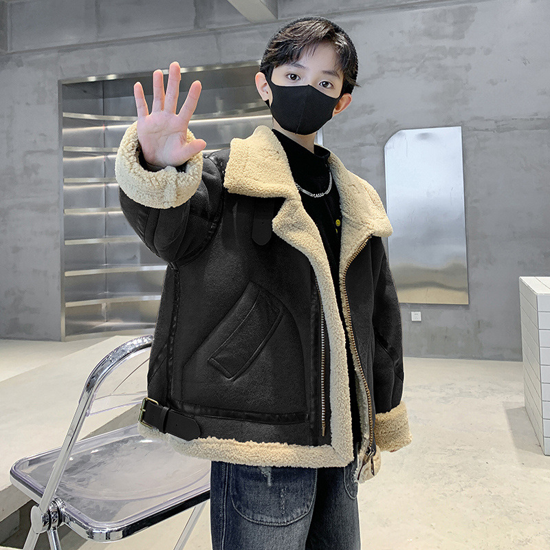 어린이 의류 소년 겨울 기모 가죽 코트 2024 새로운 CUCHK 어린이 가을과 겨울 튀긴 거리 코트 어린이 옷 조수