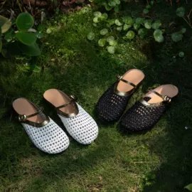 女式休闲单鞋;女式皮靴;平底拖鞋