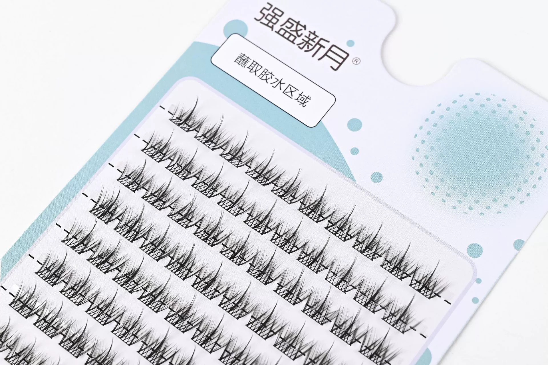 Curling false eyelashes solar-powered for eyelashes