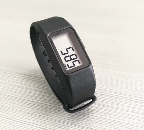 Multifunctional pedometer bracelet does not need to be connected to Bluetooth Time calories simple operation foreign trade export products