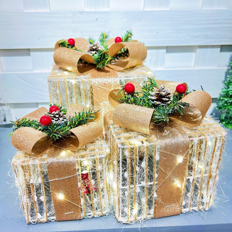 2025クリスマス装飾用工芸クリスマスツリーの雰囲気装飾リボンプレゼント箱三点セット鉄芸置物|undefined