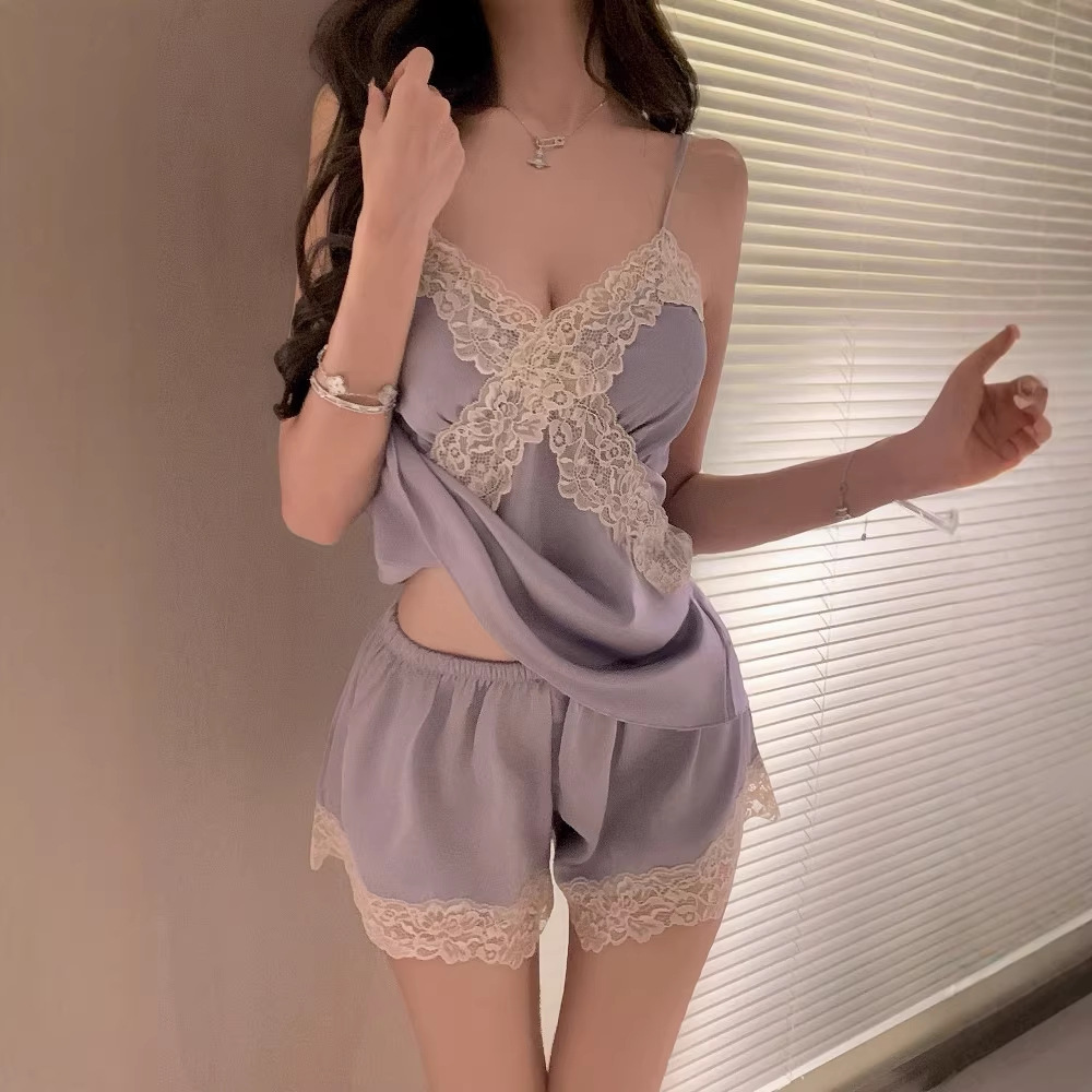 Elegant summer top with cups
